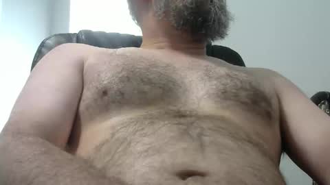 brian871001 online show from 05-04-26, 02:24