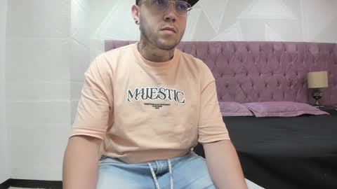 Snapshot of brian_chiki chatting on 02-06-25, 10:32 Brian Chiki online show from 02-06-25, 10:32