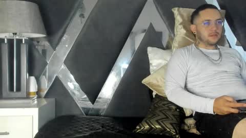 Snapshot of brian_chiki chatting on 03-12-25, 11:09 Brian Chiki online show from 03-12-25, 11:09