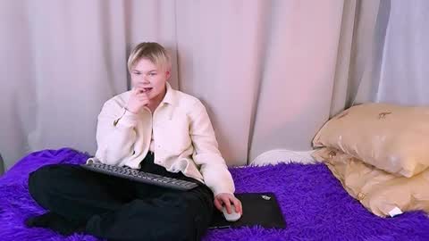 Snapshot of brian_mils chatting on 02-20-26, 12:05 brian_mils online show from 02-20-26, 12:05