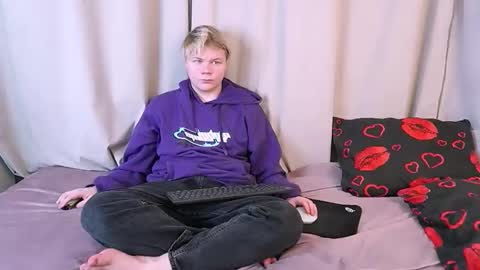 Snapshot of brian_mils chatting on 02-25-26, 02:16 brian_mils online show from 02-25-26, 02:16