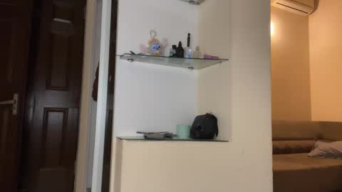 Brian boy online show from 09-26-25, 01:59