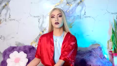 Snapshot of briana_white chatting on 03-18-26, 02:04 briana_white online show from 03-18-26, 02:04