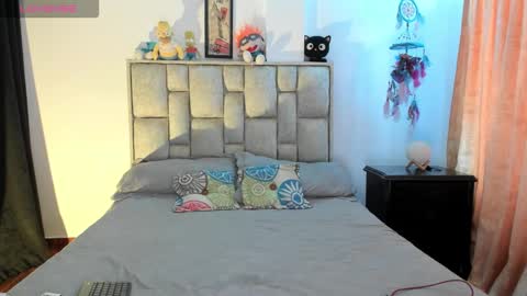     online show from 11-13-25, 06:29