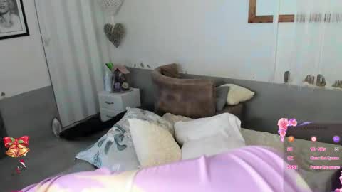 briana online show from 11-19-25, 12:38