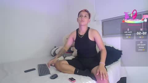 Snapshot of brianna_hard chatting on 09-14-25, 01:38 Brianna online show from 09-14-25, 01:38