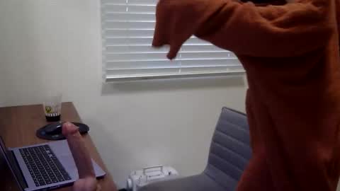 Brianna Bills online show from 10-30-25, 07:25