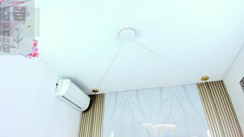 Brianna  online show from 09-11-25, 01:44