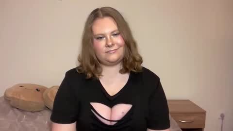 Brianna online show from 12-21-25, 07:21