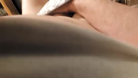 Snapshot of brianriver chatting on 09-27-25, 04:50 brianriver online show from 09-27-25, 04:50