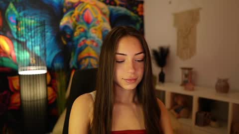 Snapshot of briar_rose18 chatting on 01-09-25, 05:43 Briar Rose online show from 01-09-25, 05:43