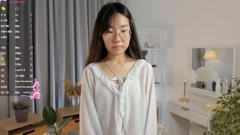 Snapshot of bridgetbottrell chatting on 09-14-25, 03:00 Hanna online show from 09-14-25, 03:00