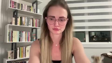 Snapshot of brigette_marie chatting on 11-16-25, 02:39 brigette_marie online show from 11-16-25, 02:39