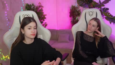 Diamonds Girls online show from 02-13-25, 02:42