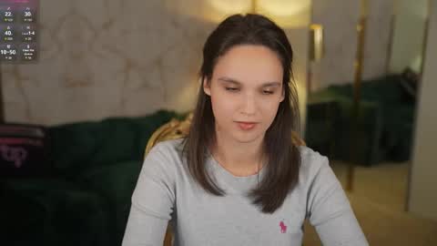 Diamonds Girls online show from 10-28-25, 08:33