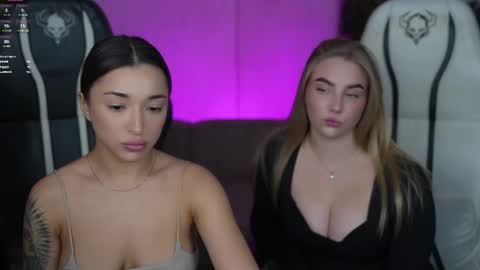 Diamonds Girls online show from 10-30-25, 02:51