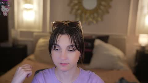 Snapshot of bright_diamonds_054 chatting on 05-25-26, 07:53 Diamonds Girls online show from 05-25-26, 07:53