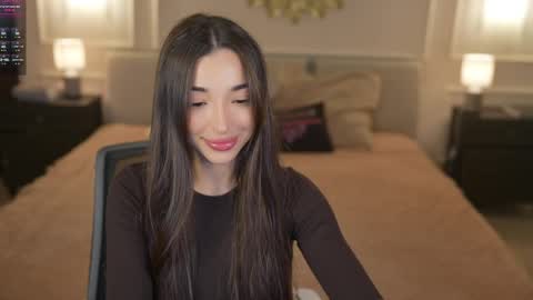 Snapshot of bright_diamonds_054 chatting on 06-02-26, 07:43 Diamonds Girls online show from 06-02-26, 07:43