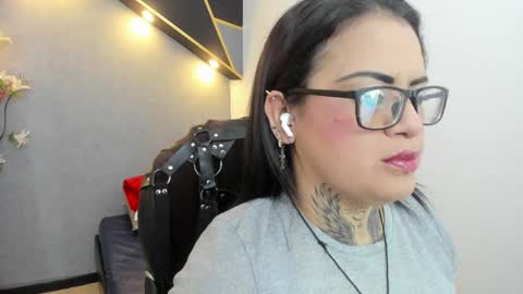 BRIGITTE online show from 03-30-26, 01:17