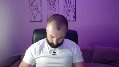 brindlefly69 online show from 10-28-25, 11:47