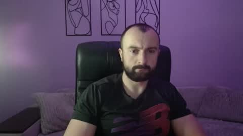 brindlefly69 online show from 12-19-25, 02:02