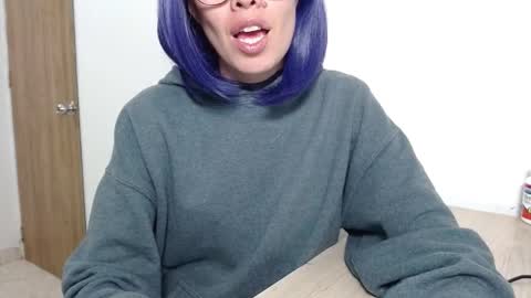 Snapshot of brisama chatting on 11-15-25, 12:19 brisama online show from 11-15-25, 12:19