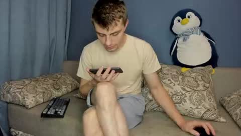 Snapshot of bristlebback chatting on 06-26-26, 05:28 bristlebback online show from 06-26-26, 05:28