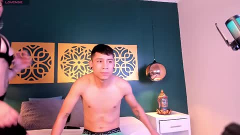 Snapshot of britany_antony chatting on 12-23-24, 11:36 Britany and Anthony online show from 12-23-24, 11:36