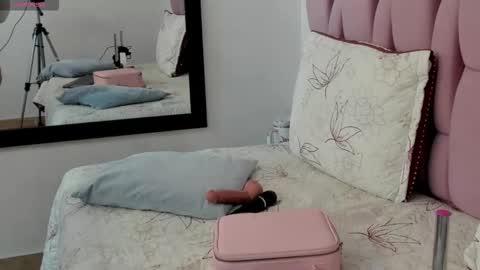 brithanyadams online show from 11-10-25, 04:33