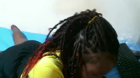 leccie online show from 02-10-26, 06:01