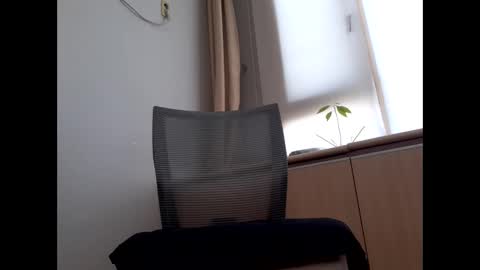 Snapshot of britishricky chatting on 06-11-26, 03:37 BritishRicky online show from 06-11-26, 03:37