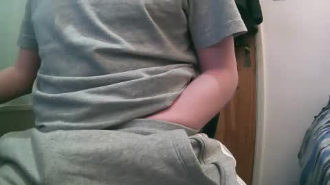 British Tom online show from 11-12-25, 02:12