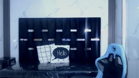 Britney  online show from 04-10-26, 02:39