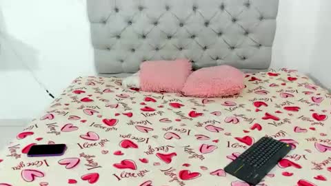 Jessica online show from 12-16-25, 03:55