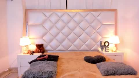 Brittany  online show from 11-15-25, 03:26