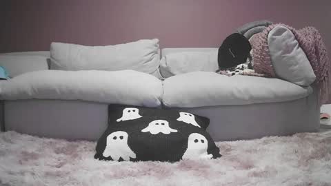 Britt    online show from 12-31-24, 10:45