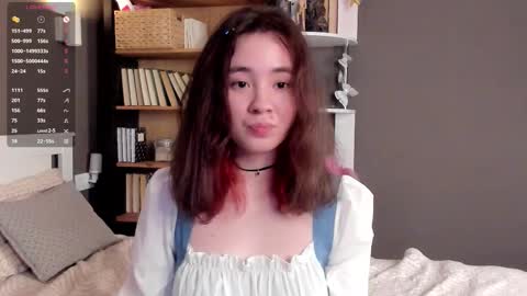 Lina online show from 11-16-25, 02:11