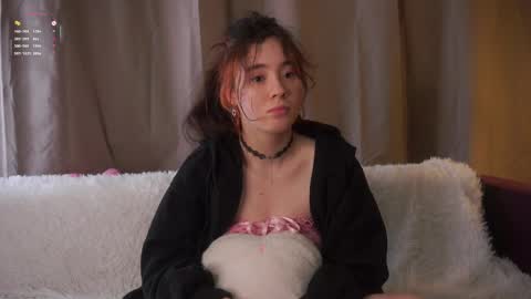 Lina online show from 04-01-26, 01:23