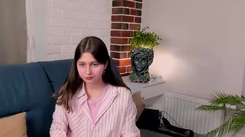 brittpobre online show from 12-02-25, 07:42