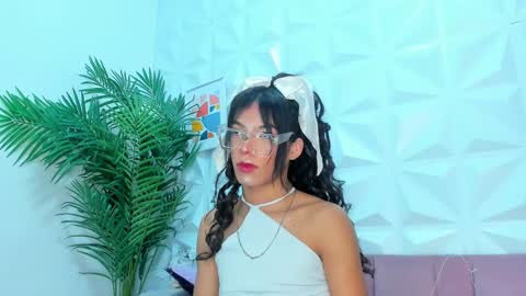 BRIYIT     online show from 01-04-25, 02:03