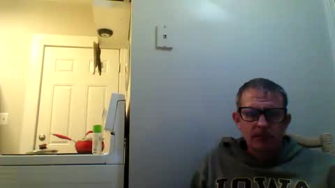 brodyb545755 online show from 10-24-25, 06:21