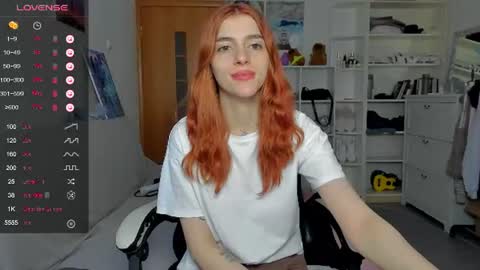 Snapshot of broosnica1 chatting on 07-17-26, 07:15 broosnica1 online show from 07-17-26, 07:15