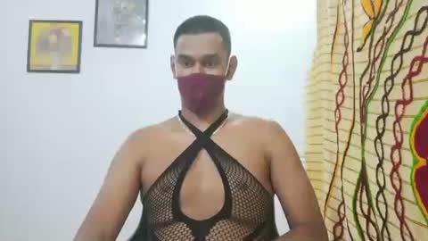 brownguy2505 online show from 10-19-25, 03:01