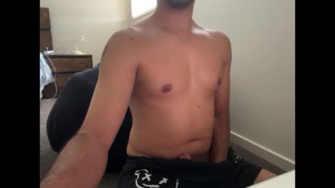 Snapshot of brownguydan chatting on 12-19-24, 01:28 Brownguydan online show from 12-19-24, 01:28