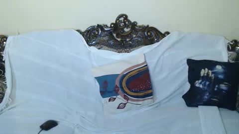 brownhaiir online show from 11-21-25, 04:22