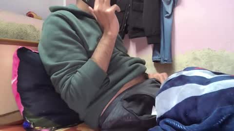 Snapshot of brownie_cake chatting on 01-31-25, 05:09 brownie_cake online show from 01-31-25, 05:09