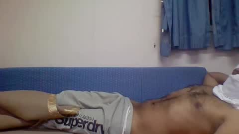 Snapshot of brownmanin40s chatting on 12-22-25, 01:24 brownmanin40s online show from 12-22-25, 01:24