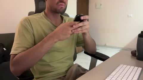 Snapshot of brownmeverick chatting on 07-16-26, 03:51 brownmeverick online show from 07-16-26, 03:51