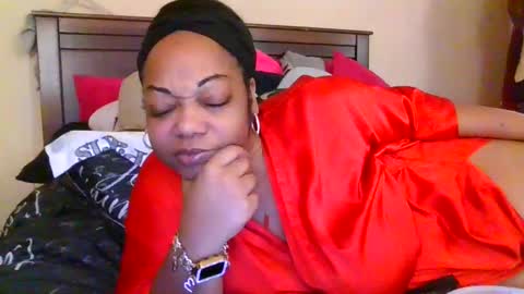 brownroundrenee online show from 11-20-25, 11:21