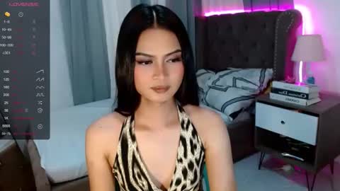 Roberta  GODDESS OF PLEASURE AND SEXUALDESIRE   online show from 03-22-26, 04:32